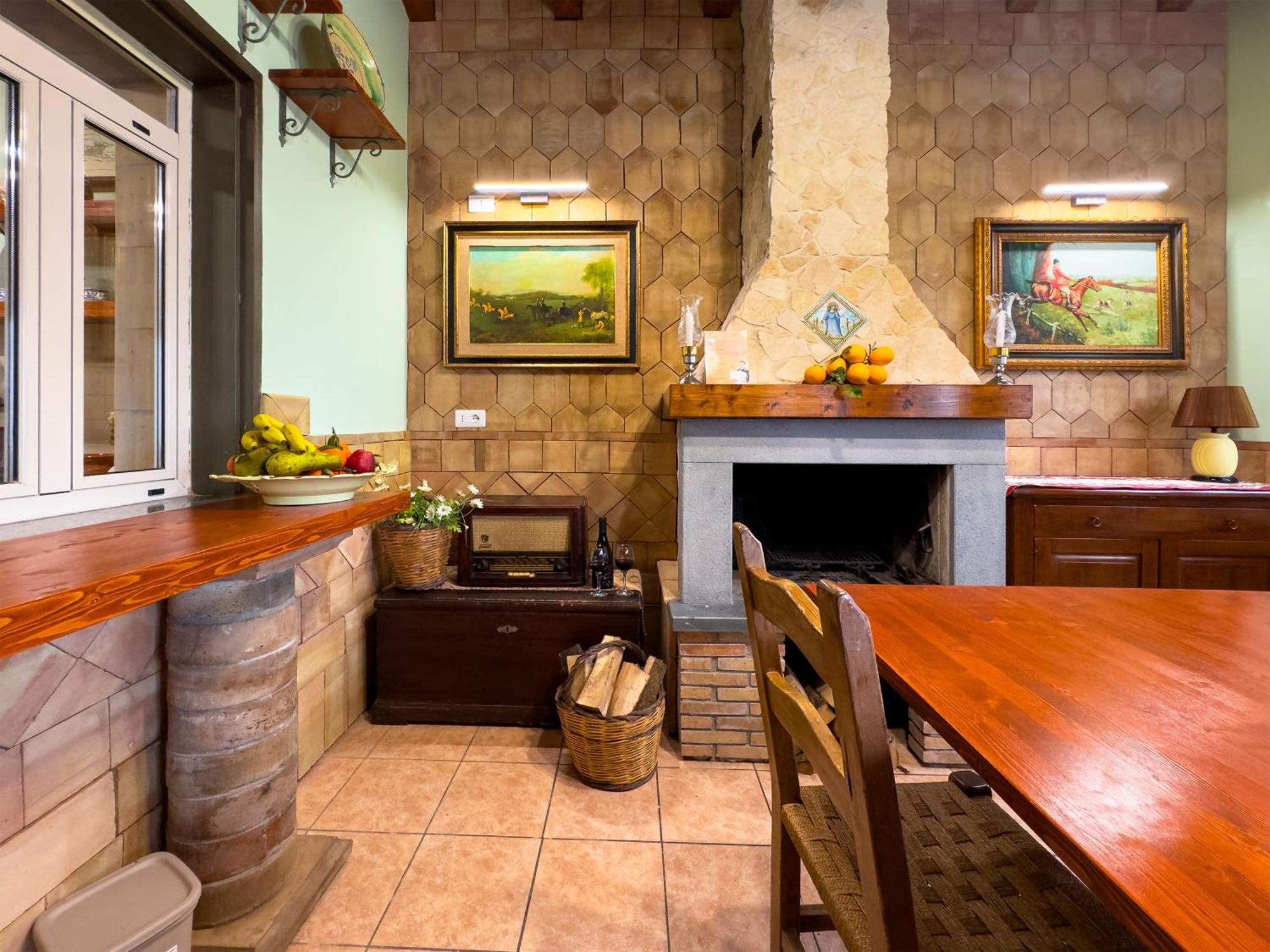 מסקלי Villa Del Gelso Chalet Nel Parco Delletna מראה חיצוני תמונה