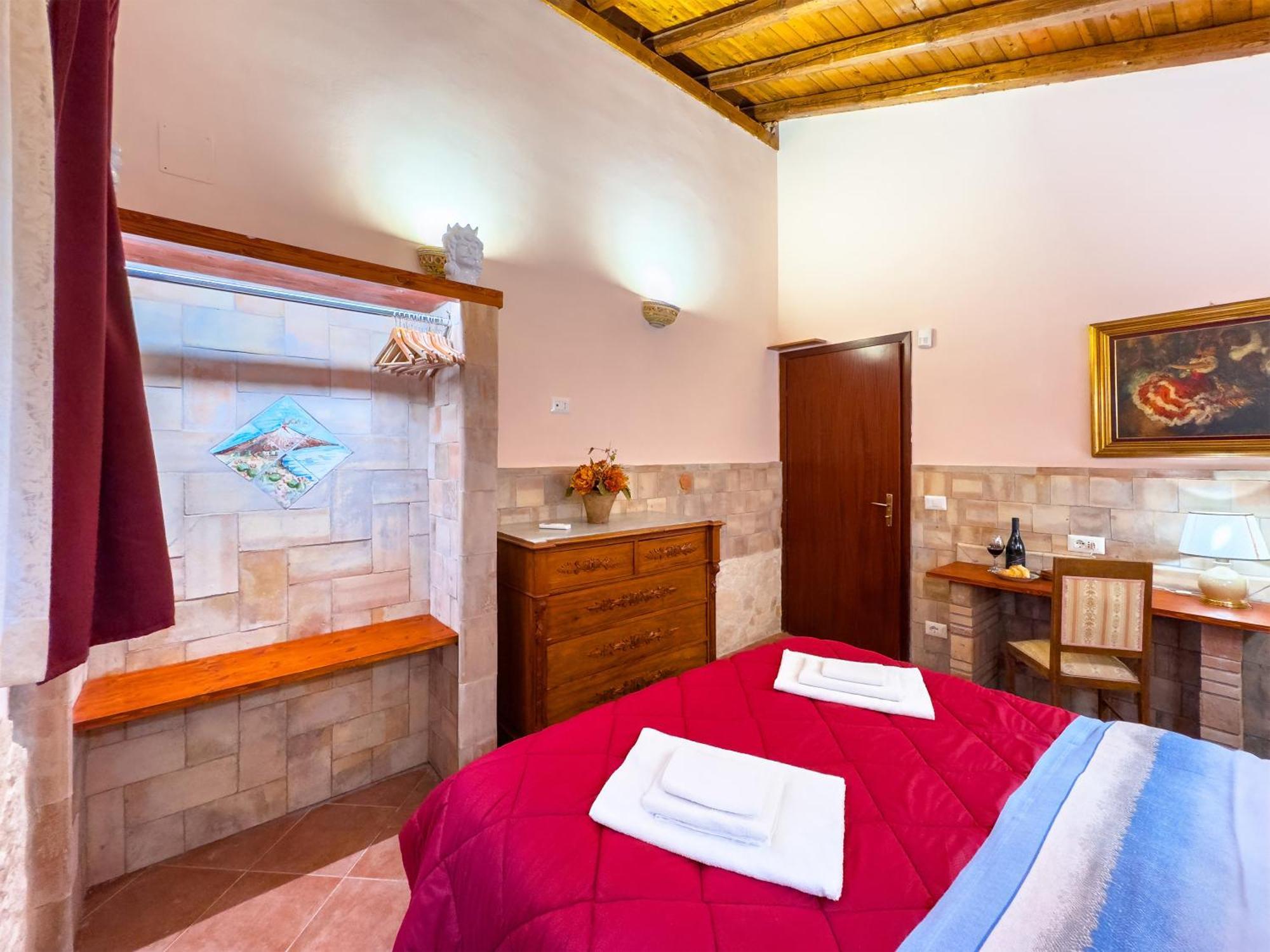 מסקלי Villa Del Gelso Chalet Nel Parco Delletna מראה חיצוני תמונה