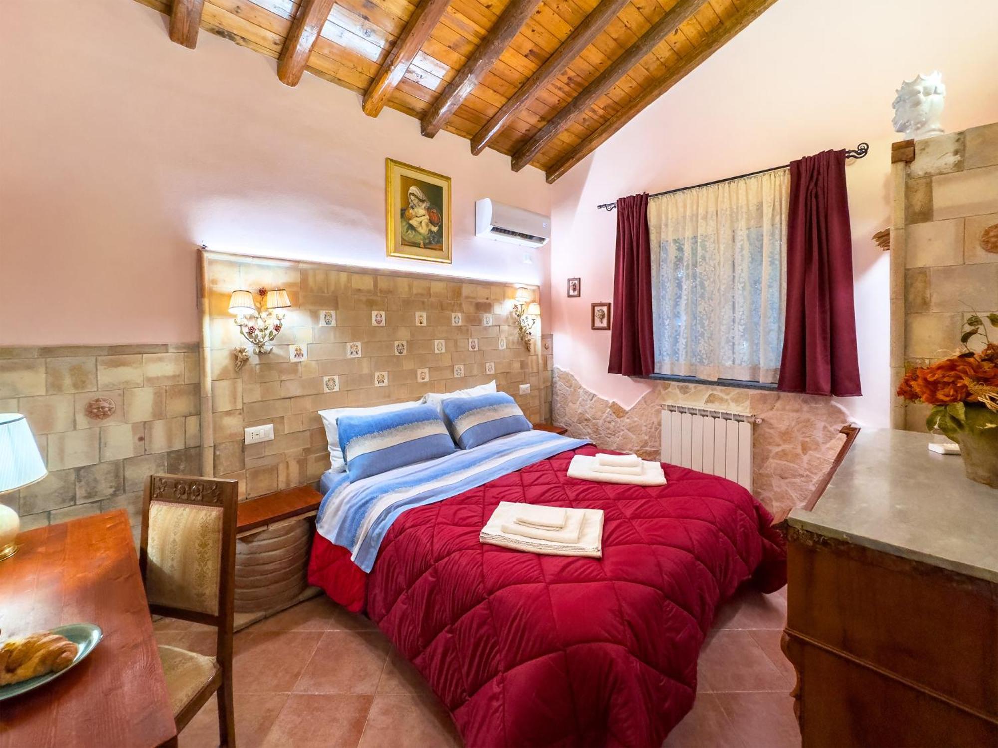 מסקלי Villa Del Gelso Chalet Nel Parco Delletna מראה חיצוני תמונה