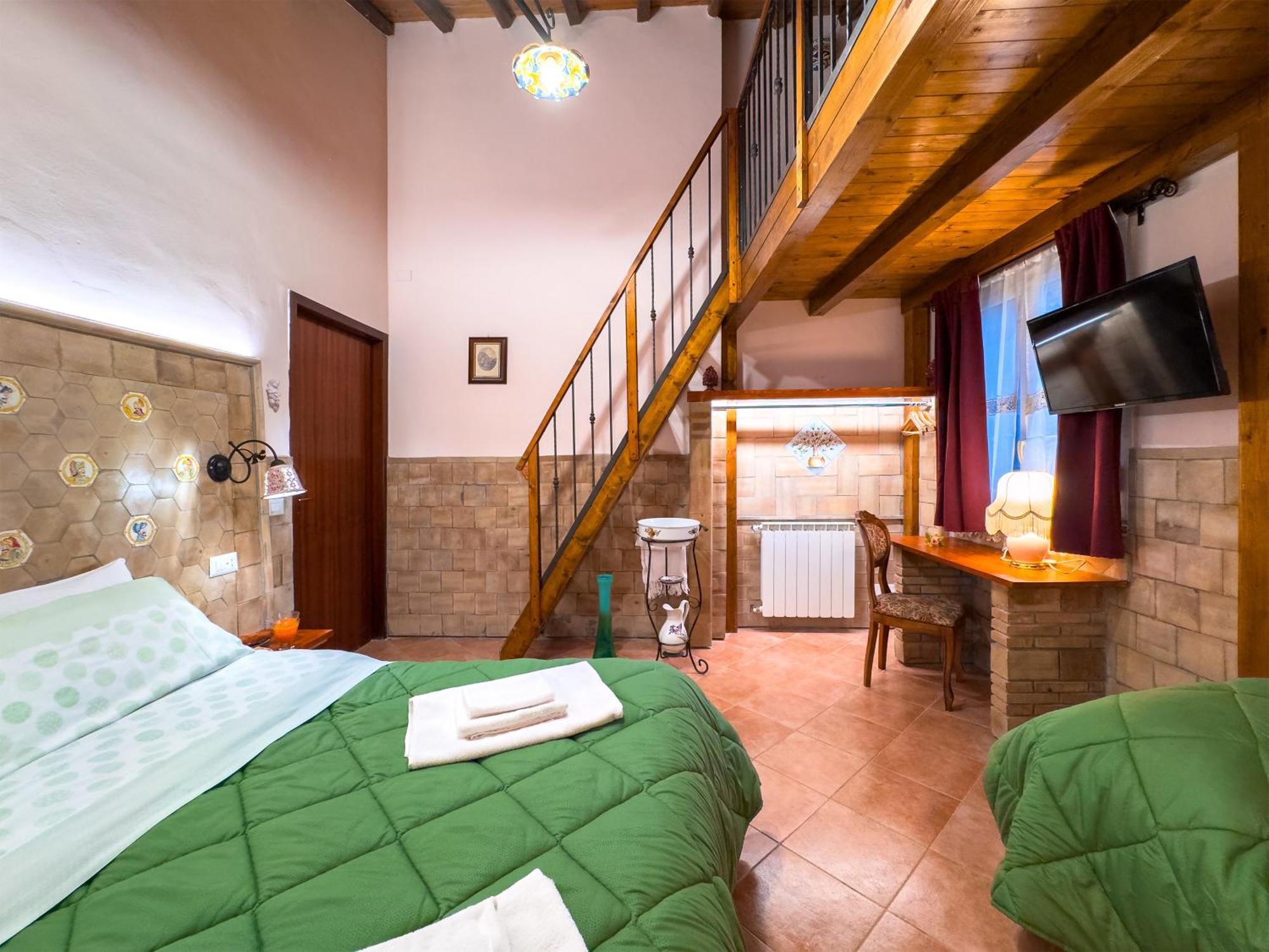 מסקלי Villa Del Gelso Chalet Nel Parco Delletna מראה חיצוני תמונה