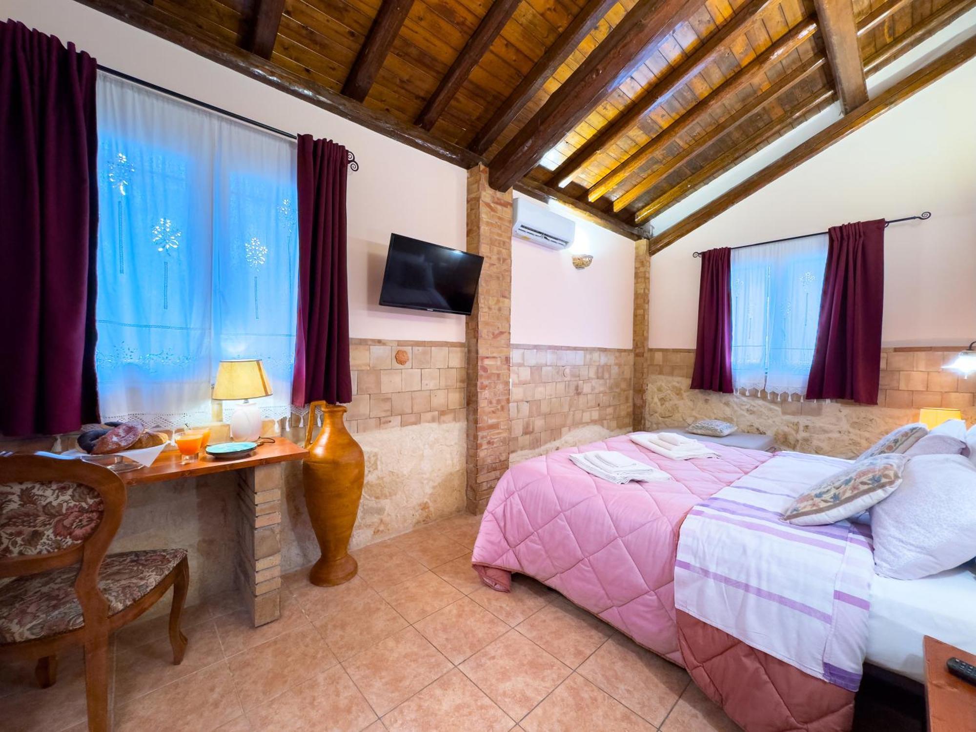 מסקלי Villa Del Gelso Chalet Nel Parco Delletna מראה חיצוני תמונה